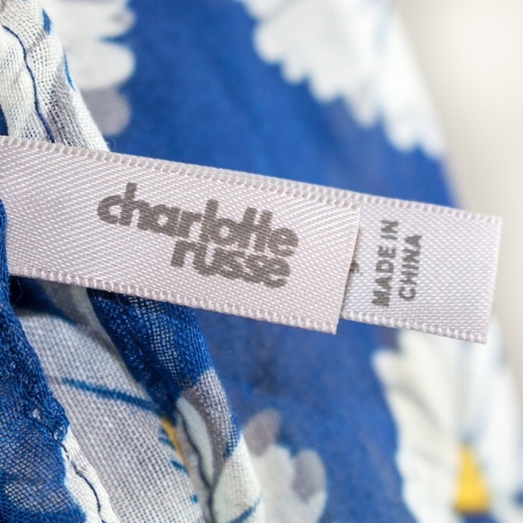 Sunflower Scarf - Picture 4 of 4